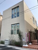 コレクション名駅西の外観