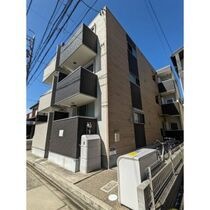 セブンシーズン栄生の外観