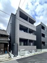クレイン中村公園の外観