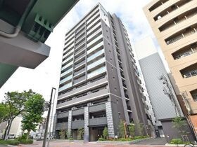 プレサンス ロジェ 栄三丁目の外観