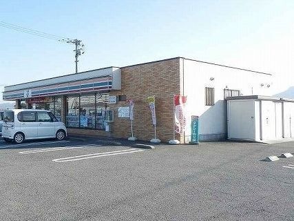 セブンイレブン中津犬丸店