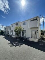 Rume駅川の外観