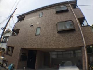 写真：吹田市千里山東２丁目の外観