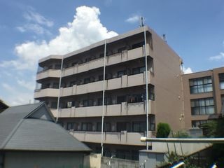 写真：吹田市垂水町２丁目の外観
