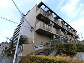 吹田市上山手町の外観