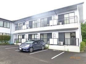 グレージュコートの外観