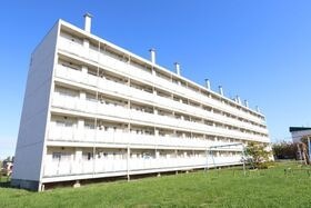 ビレッジハウス新東町の外観
