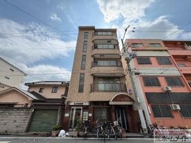 ハイツ恒栄の外観