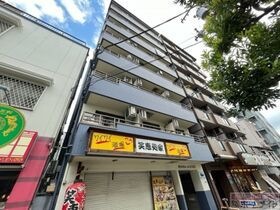 グランドムール天下茶屋の外観