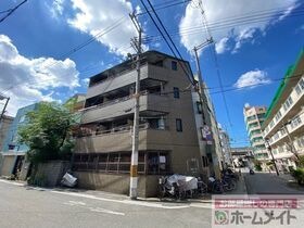 サンピアユタカ岸里東の外観