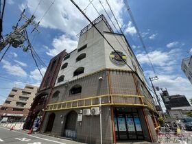 アロンディール岸里東の外観