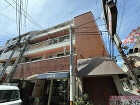 信和ビルの外観