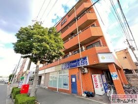松本マンションの外観