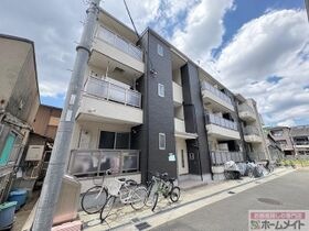 MAISON A MA FACONの外観