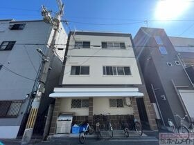 パールハイツ岸里の外観