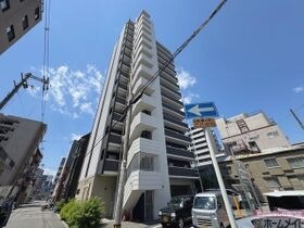 ラヴィータ難波元町の外観