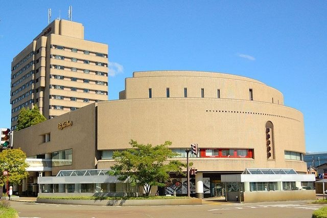 ホテルニューオータニ長岡ショッピングアーケードパティオ