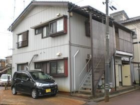 長岡市川崎４丁目の外観