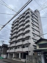 長岡市柏町1丁目の外観