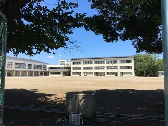 写真：大泉町立北中学校