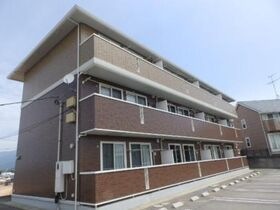 ソレイユ富任 B棟の外観