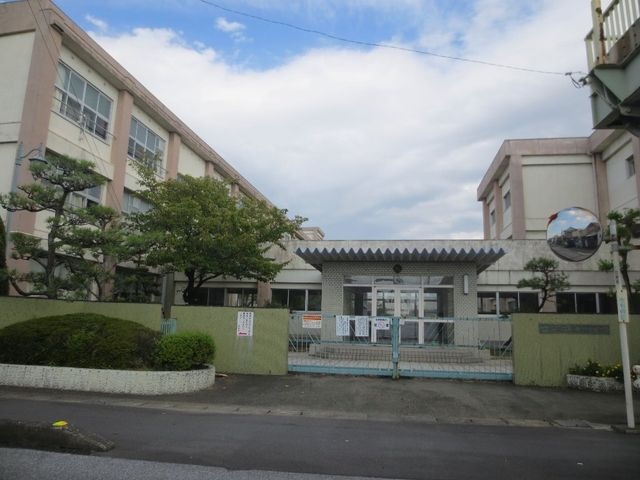 一宮市立萩原小学校