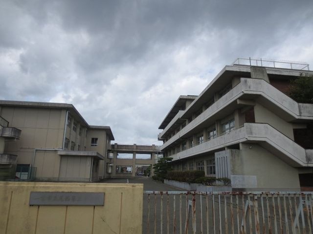 一宮市立尾西第三中学校