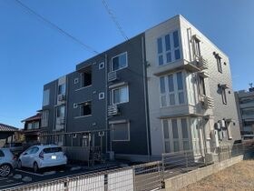 アンダー フォレストの外観