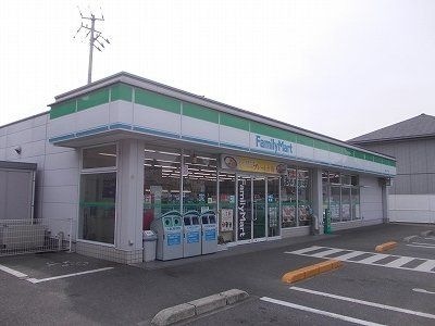 写真：ファミリーマート藍住インター店