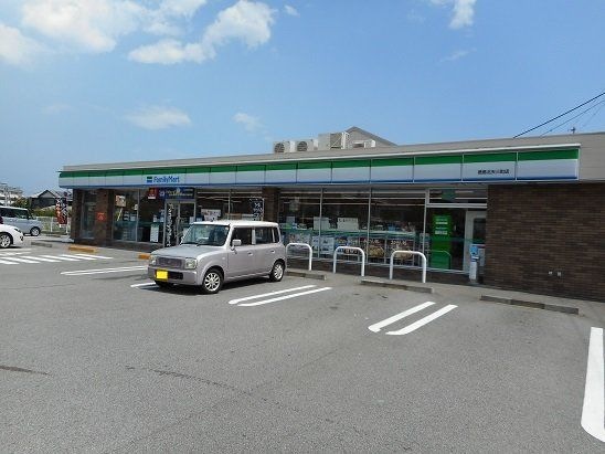 ファミリーマート徳島北矢三町店