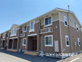 徳島市中島田町3丁目の外観