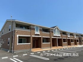 徳島市中島田町３丁目の外観