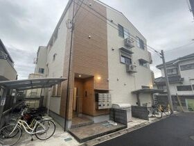 ベストステージ谷塚南の外観