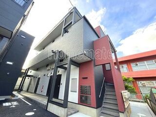 写真：CB春日部ドールの外観