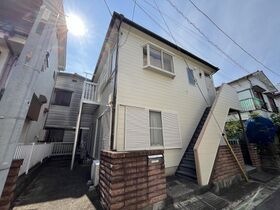 石倉ハイツの外観