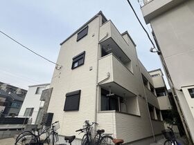 メルディア新里町の外観