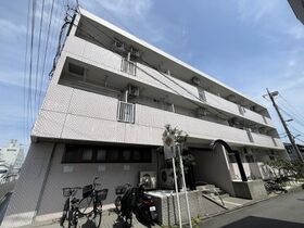 リファレンス谷塚の外観