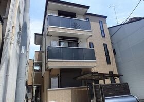 F・fiftyの外観
