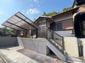 日野東2丁目戸建の外観