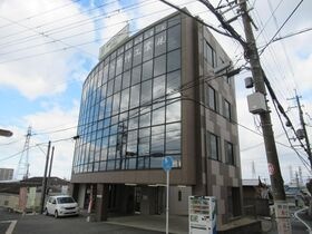 新栄プロパティー玉手山の外観