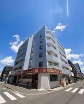 パールハイムアビコの外観