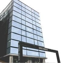 スペース江坂Ⅱ貸事務所の外観