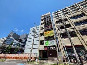 吹田市江坂町1丁目の外観