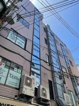 天神橋青木ビルの外観