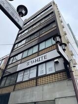 西井ビルの外観