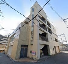 奈良市西大寺北町1丁目の外観
