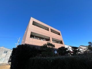 写真:ステイタカダの外観