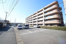 足利市八幡町１丁目の外観