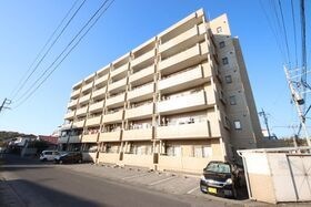 足利市八幡町１丁目の外観