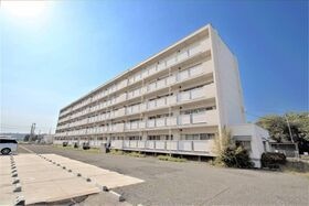 ビレッジハウス秋喜2号棟の外観